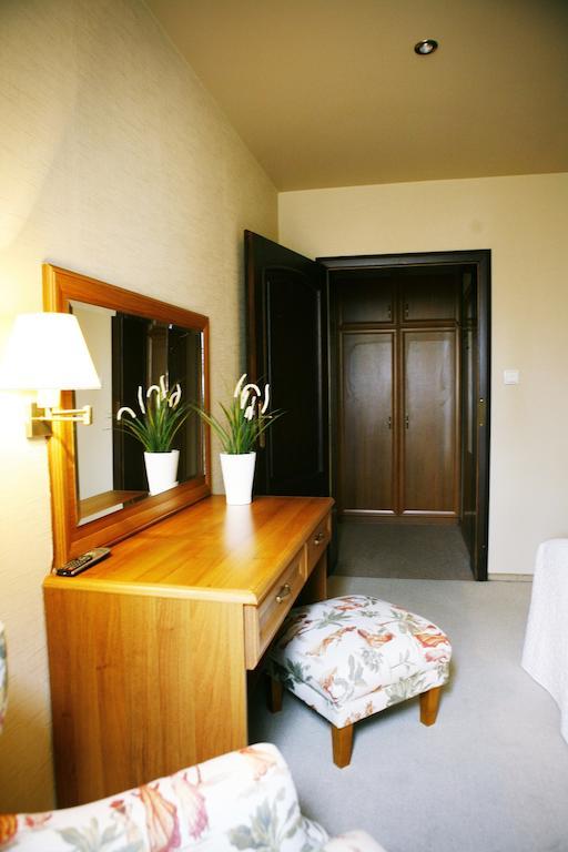 Hotel Zorza Namysłów Chambre photo