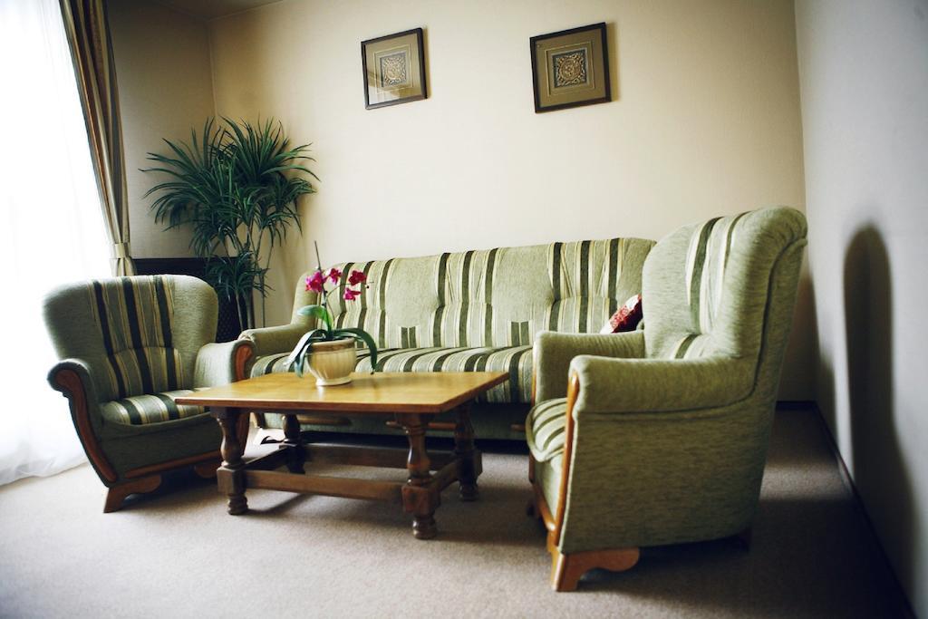 Hotel Zorza Namysłów Chambre photo